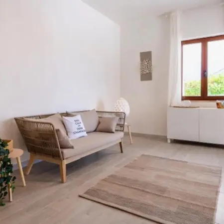 Seaside House - Exclusive Near The With Jacuzzi - Ostuni Villa